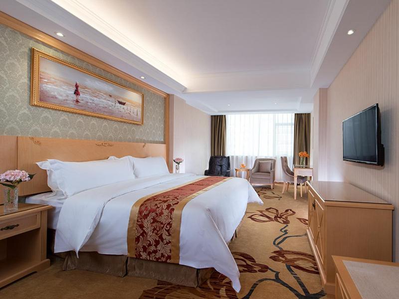 Vienna Hotel Shenzhen Fuyong Village Fenghuangwei Екстер'єр фото